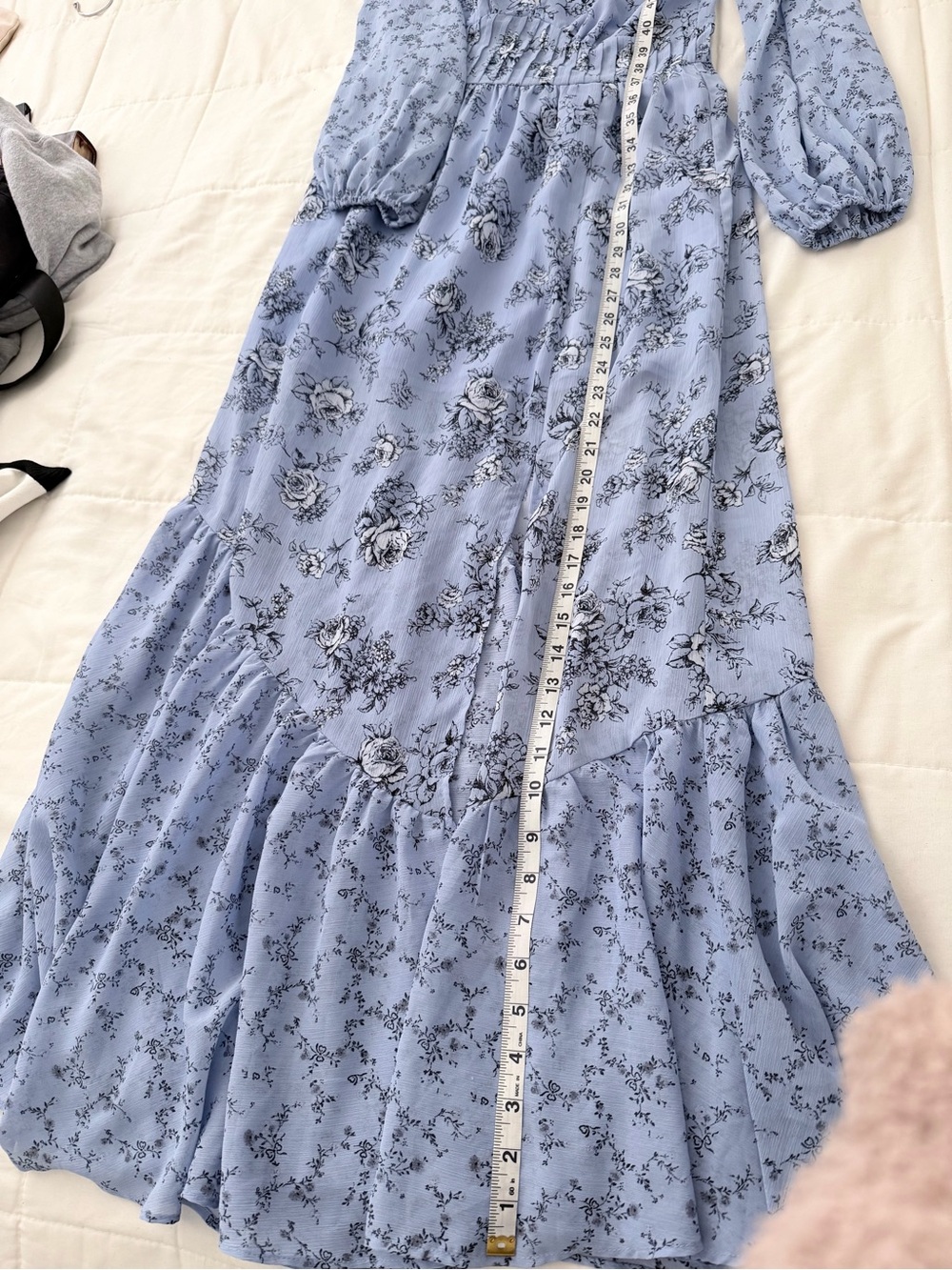 Forever 21 Light Blue Floral V-Neck Maxi Dress with Black Print - Picture 5 of 10